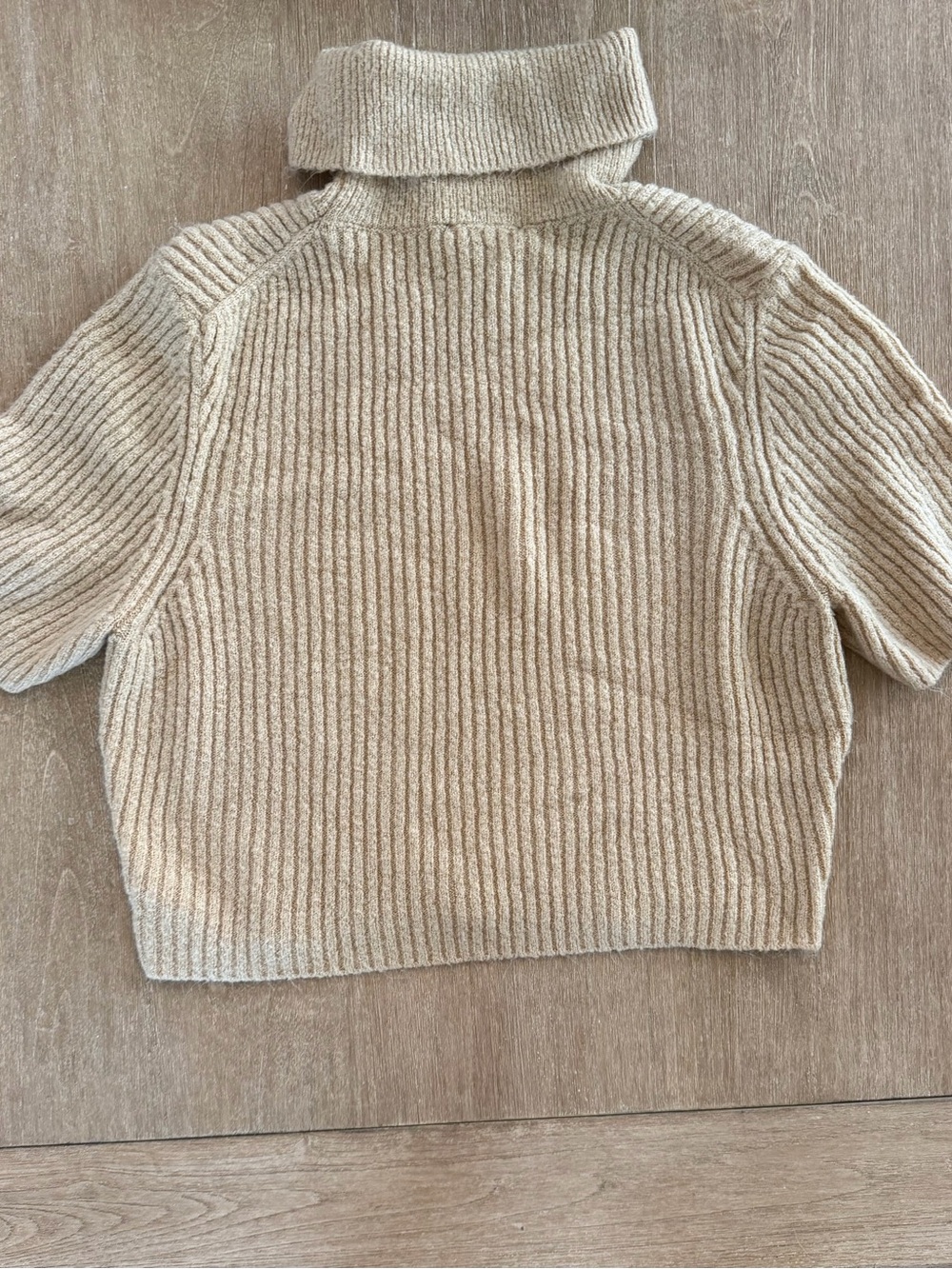 House of Harlow 1960 Cream Ribbed Short Sleeve Turtleneck Sweater Size L - Picture 3 of 4